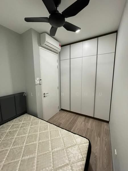 Servis Apartment untuk Disewa di United Point (Residensi Berpadu) - Alison Chiu - Bedroom - PropertyGuru.com.my