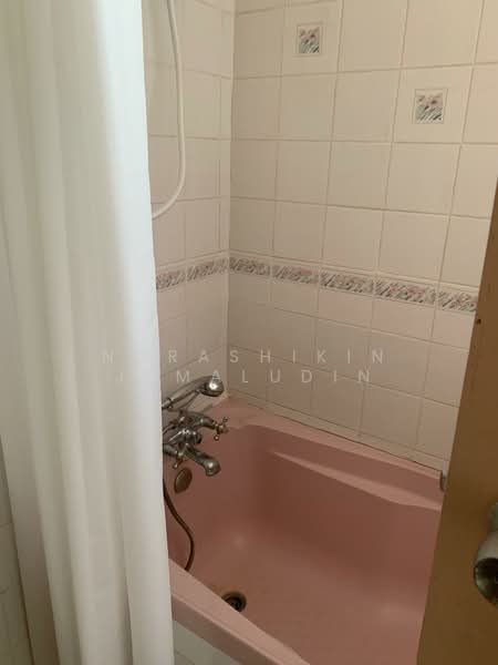 Condominium for Sale at Kiara Park - Norashikin Jamaludin - Bathroom - PropertyGuru.com.my