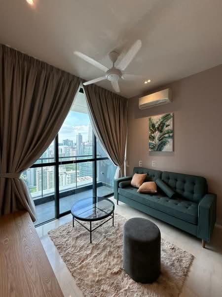 Servis Apartment untuk Dijual di 10 Stonor - Leon Lee - Living Room - PropertyGuru.com.my