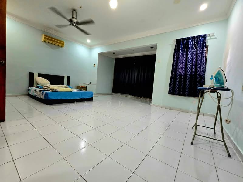 2-storey Terraced House for Sale in U5, Taman Subang Bestari (Shah Alam) - Jason Lai - Bedroom - PropertyGuru.com.my
