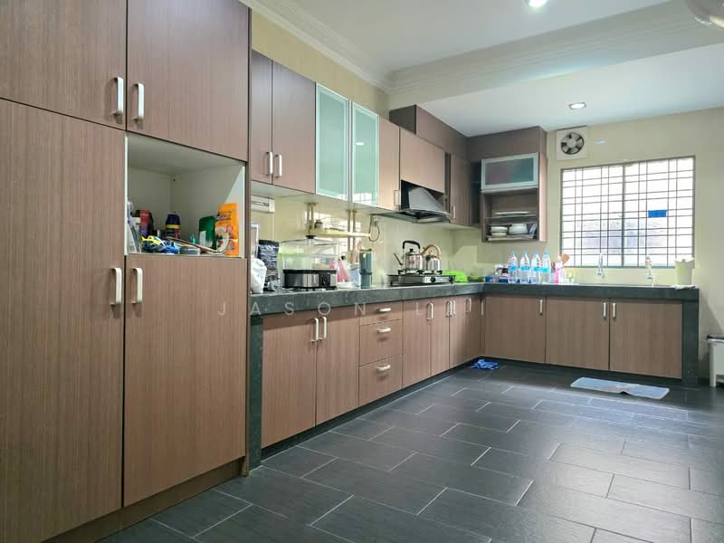 2-storey Terraced House for Sale in U5, Taman Subang Bestari (Shah Alam) - Jason Lai - Kitchen - PropertyGuru.com.my