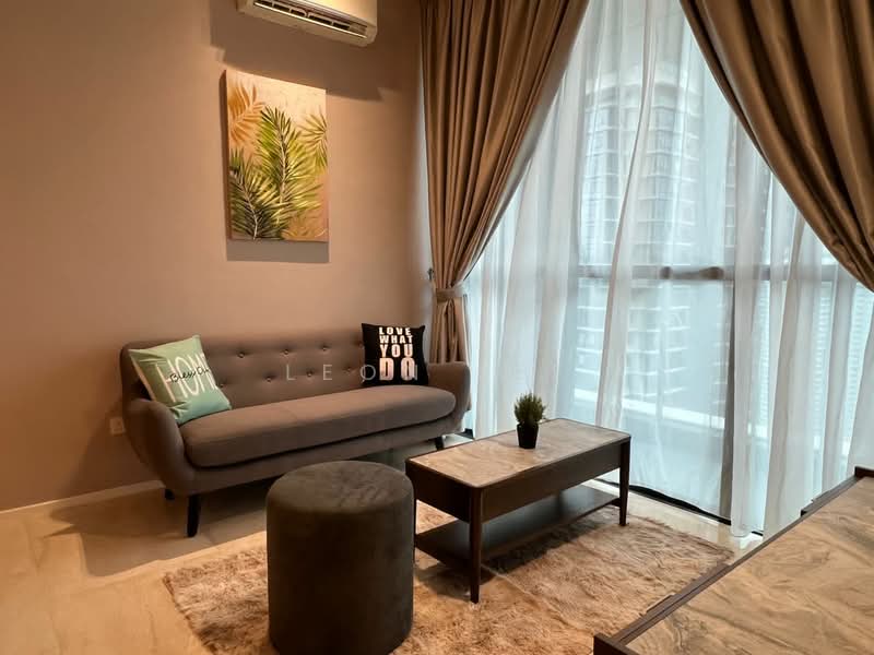 Servis Apartment untuk Dijual di 10 Stonor - Leon Lee - Living Room - PropertyGuru.com.my