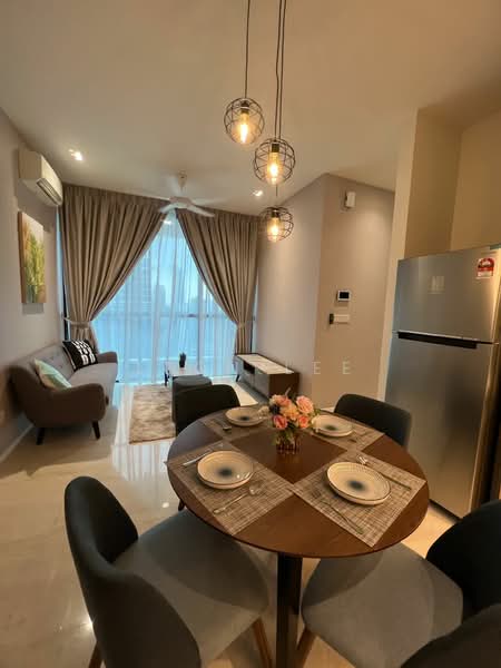 Servis Apartment untuk Dijual di 10 Stonor - Leon Lee - Living Room - PropertyGuru.com.my