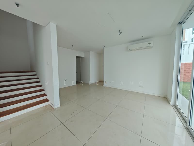 Semi-Detached House for Sale in Bandar Kinrara Seksyen 1 (Bandar Kinrara) - Valerie Tang - Living Room - PropertyGuru.com.my