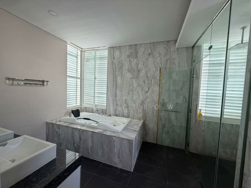 Bungalow for Rent in East Ledang (Iskandar Puteri (Nusajaya)) - Kinki Teow - Bathroom - PropertyGuru.com.my