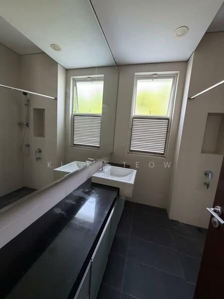 Bungalow for Rent in East Ledang (Iskandar Puteri (Nusajaya)) - Kinki Teow - Bathroom - PropertyGuru.com.my