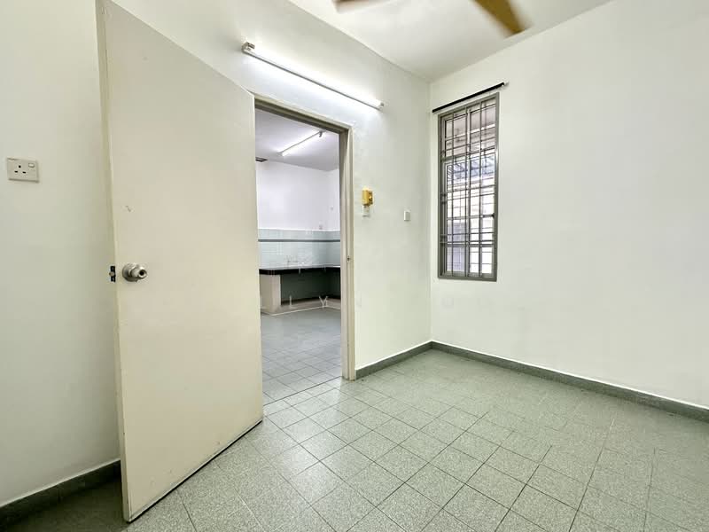 Rumah Teres 2 Tingkat untuk Disewa di Taman Cheng Utama (Cheng) - Kellyn Foo - PropertyGuru.com.my