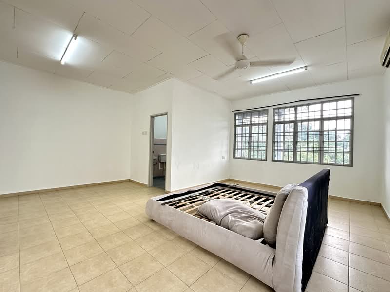 Rumah Teres 2 Tingkat untuk Disewa di Taman Cheng Utama (Cheng) - Kellyn Foo - PropertyGuru.com.my