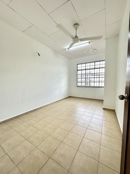 Rumah Teres 2 Tingkat untuk Disewa di Taman Cheng Utama (Cheng) - Kellyn Foo - PropertyGuru.com.my