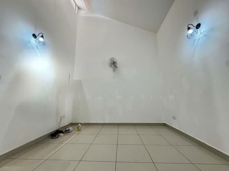 2-storey Terraced House for Sale in Bandar Putra (Kulai) - Azlina Muslim - Interior - PropertyGuru.com.my