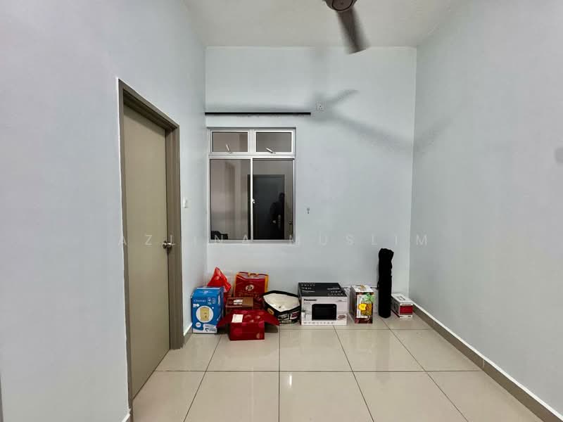 2-storey Terraced House for Sale in Bandar Putra (Kulai) - Azlina Muslim - Interior - PropertyGuru.com.my