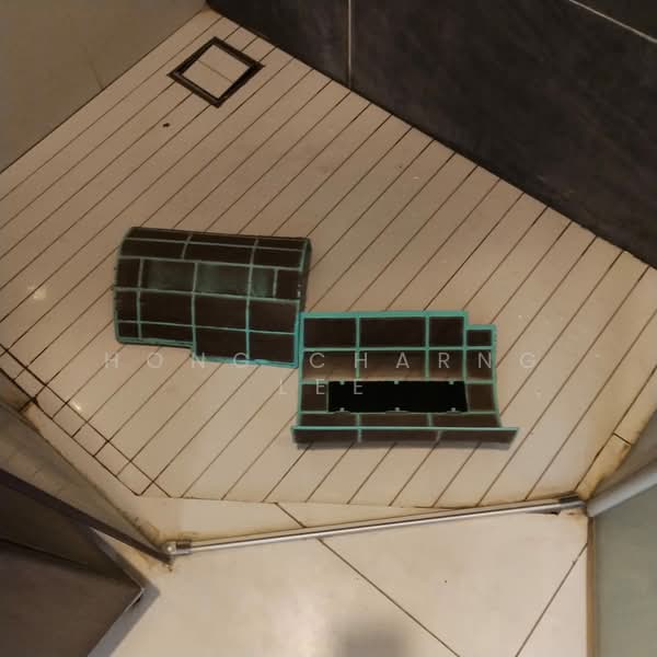 Kondominium untuk Disewa di Bay Point @ Country Garden Danga Bay - Hong Charng Lee - Bathroom - PropertyGuru.com.my