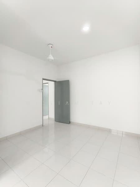 2-storey Terraced House for Sale in Taman Austin Duta (Tebrau) - William Tay - Interior - PropertyGuru.com.my