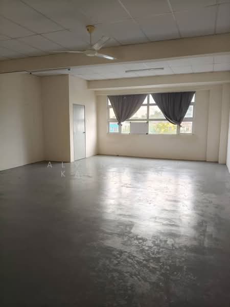 Kedai / Pejabat untuk Disewa di Taman Malim Jaya (Bachang) - Alvin Chan Kai Boon - Interior - PropertyGuru.com.my