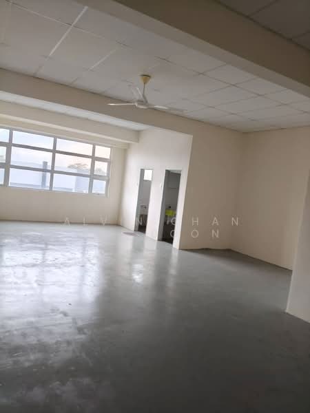Kedai / Pejabat untuk Disewa di Taman Malim Jaya (Bachang) - Alvin Chan Kai Boon - Interior - PropertyGuru.com.my