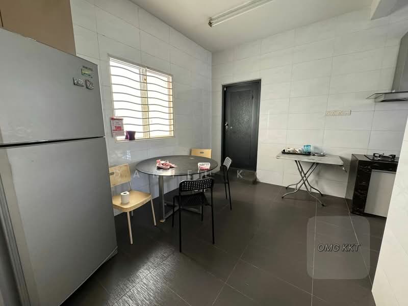 Rumah Teres 1.5 Tingkat untuk Dijual di Kampung Batu Belah (Klang) - Daniel Kok - Kitchen - PropertyGuru.com.my