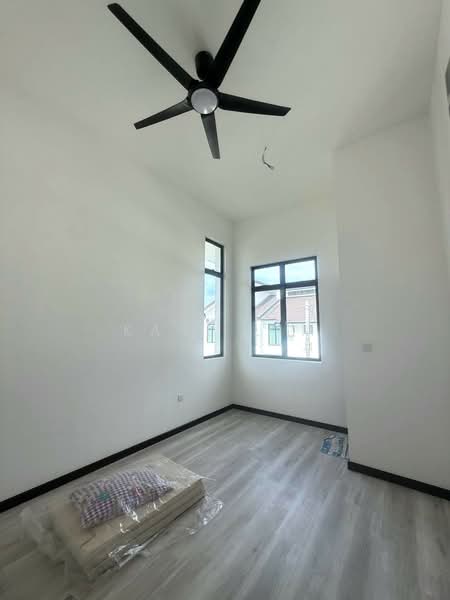 Rumah Teres 2 Tingkat untuk Dijual di Bandar Tiram (Ulu Tiram) - Karl Lim - Interior - PropertyGuru.com.my
