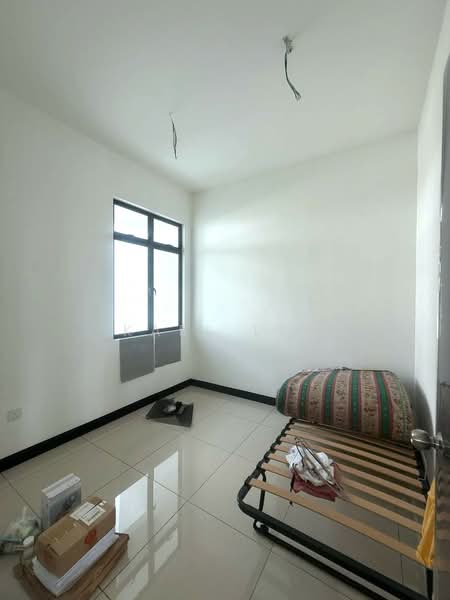 Rumah Teres 2 Tingkat untuk Dijual di Bandar Tiram (Ulu Tiram) - Karl Lim - Bedroom - PropertyGuru.com.my