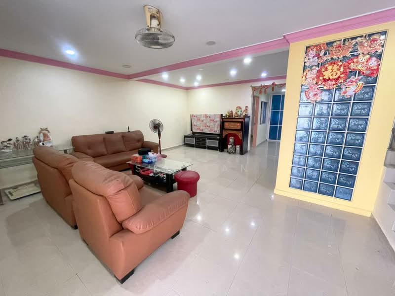 2-storey Terraced House for Sale in Taman Century (Johor Bahru) - Sky Tan - Living Room - PropertyGuru.com.my