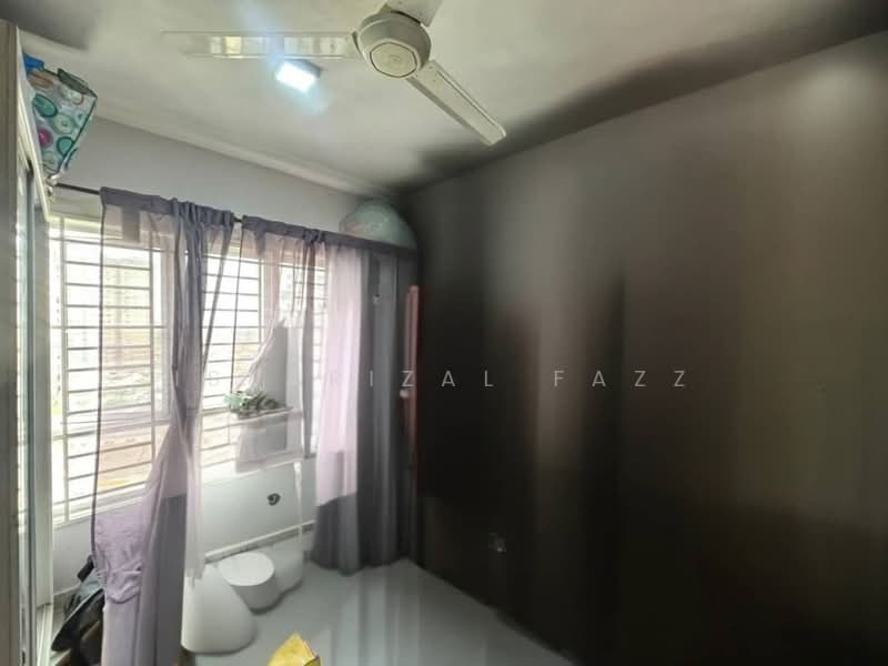Pangsapuri untuk Dijual di Residensi Laguna Biru 2 - Isfarizal fazz - Interior - PropertyGuru.com.my