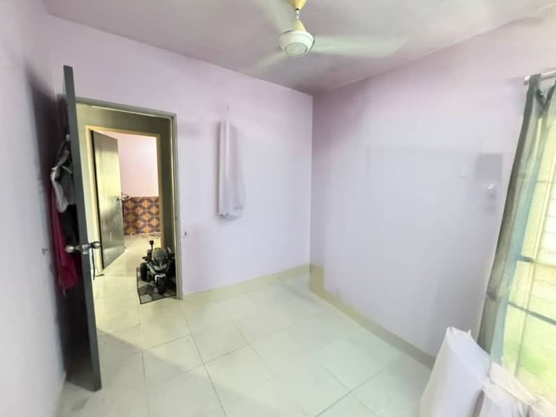Pangsapuri untuk Dijual di Residensi Laguna Biru 2 - Isfarizal fazz - Interior - PropertyGuru.com.my
