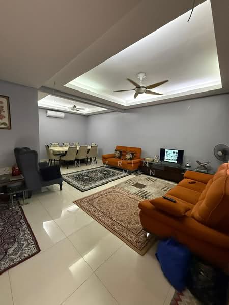 2-storey Terraced House for Sale in Taman Pinggiran Permata (Batu Caves) - Nazrin Hakimin - Living Room - PropertyGuru.com.my