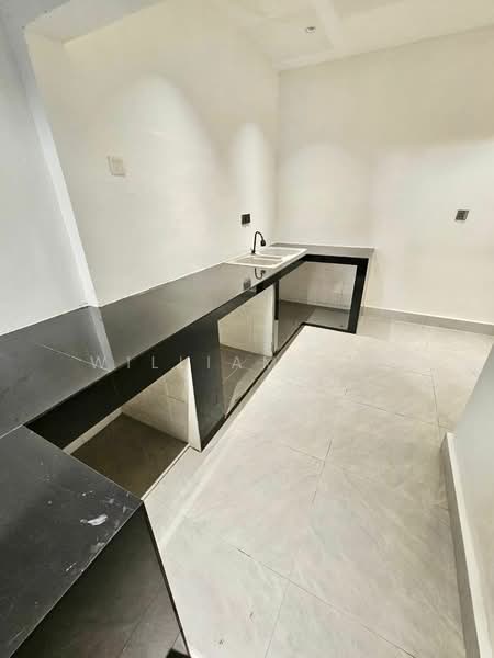 2-storey Terraced House for Sale in Permas Jaya (Johor Bahru) - William Tay - Kitchen - PropertyGuru.com.my