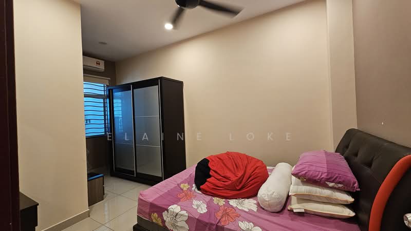 Terraced House for Sale in Ijok (Selangor) - Elaine Loke - Bedroom - PropertyGuru.com.my