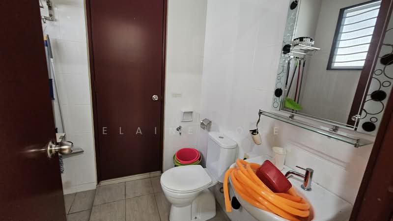 Terraced House for Sale in Ijok (Selangor) - Elaine Loke - Bathroom - PropertyGuru.com.my