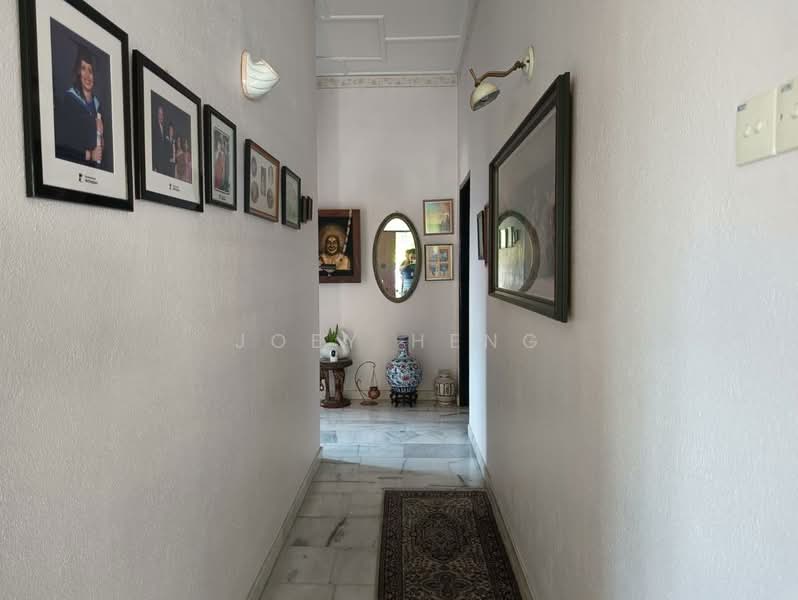Rumah Banglo untuk Dijual di Ampangan (Negeri Sembilan) - Joey Heng - Corridor - PropertyGuru.com.my