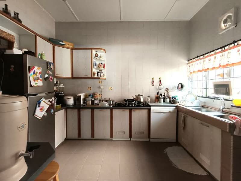 Rumah Banglo untuk Dijual di Ampangan (Negeri Sembilan) - Joey Heng - Kitchen - PropertyGuru.com.my