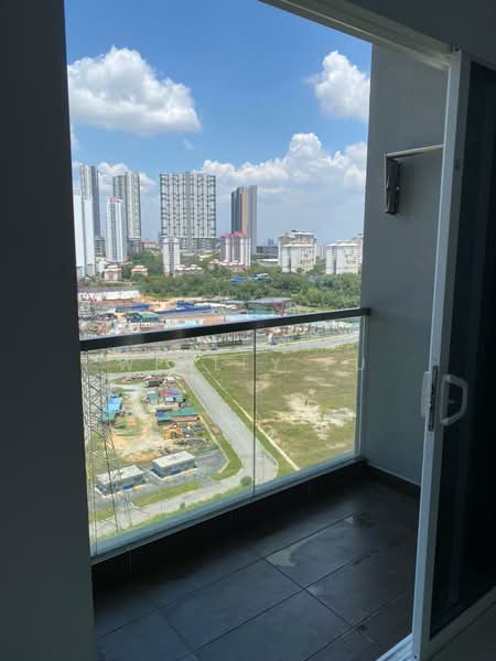 Condominium for Rent at Paraiso Residence @ The Earth - Wesley Fu - Balcony - PropertyGuru.com.my