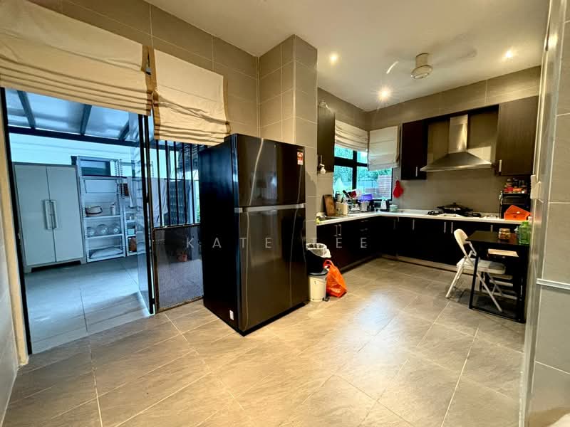 Bungalow for Rent in Iskandar Puteri (Nusajaya) (Johor) - Kate Tee - Kitchen - PropertyGuru.com.my