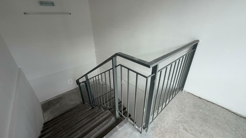 Kilang untuk Dijual di Batu Caves (Selangor) - Olivia Oon - Corridor - PropertyGuru.com.my
