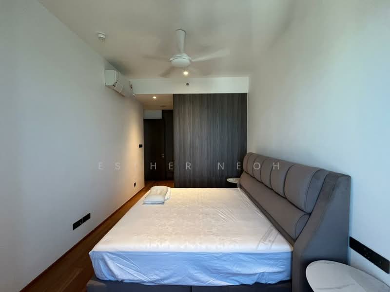 Servis Apartment untuk Disewa di Marriott Residence @ Gurney - Esther Neoh - Bedroom - PropertyGuru.com.my