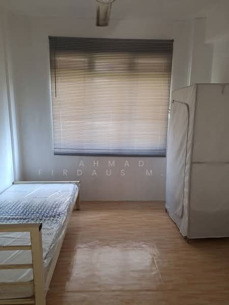 Apartment for Sale at Pangsapuri Megah Villa - Ahmad Firdaus Mahmod - Bedroom - PropertyGuru.com.my