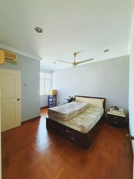 Semi-Detached House for Sale in Taman Impian Emas (Skudai) - Karl Lim - Bedroom - PropertyGuru.com.my