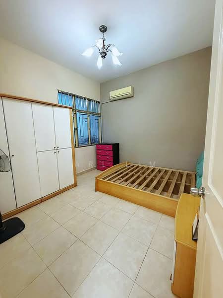Semi-Detached House for Sale in Taman Impian Emas (Skudai) - Karl Lim - Bedroom - PropertyGuru.com.my