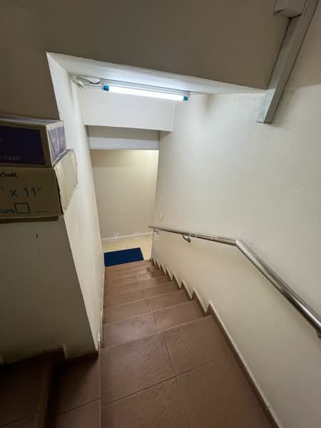 For Sale - Taman Molek