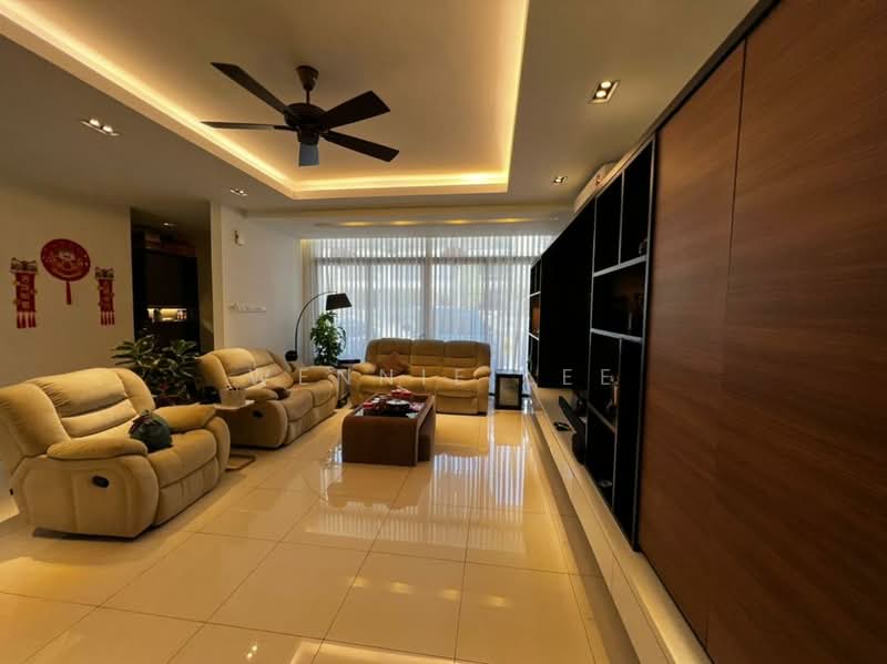 Rumah Teres 3 Tingkat untuk Disewa di Lake Fields (Sungai Besi) - Wennie Lee - Living Room - PropertyGuru.com.my