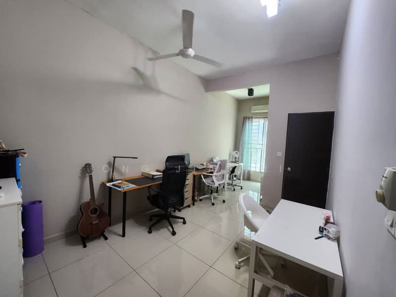 2-storey Terraced House for Sale in Bandar Sri Sendayan (Negeri Sembilan) - Ong Jia Hui - PropertyGuru.com.my