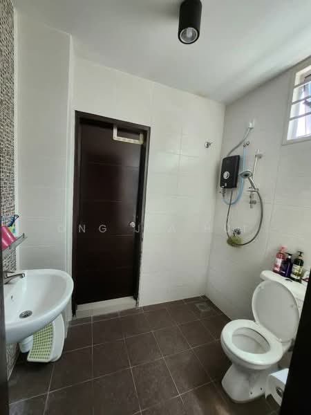 2-storey Terraced House for Sale in Bandar Sri Sendayan (Negeri Sembilan) - Ong Jia Hui - PropertyGuru.com.my
