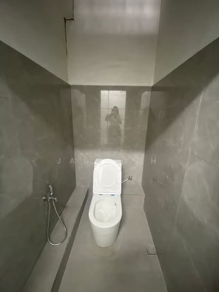 Factory for Rent in Taman Nagasari (Perai) - Jane Goh - Bathroom - PropertyGuru.com.my