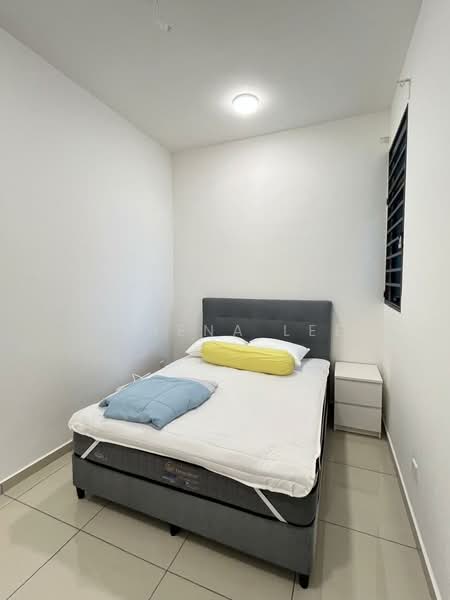 Servis Apartment untuk Disewa di B11 Parkland Residence - Serena Lee - Bedroom - PropertyGuru.com.my