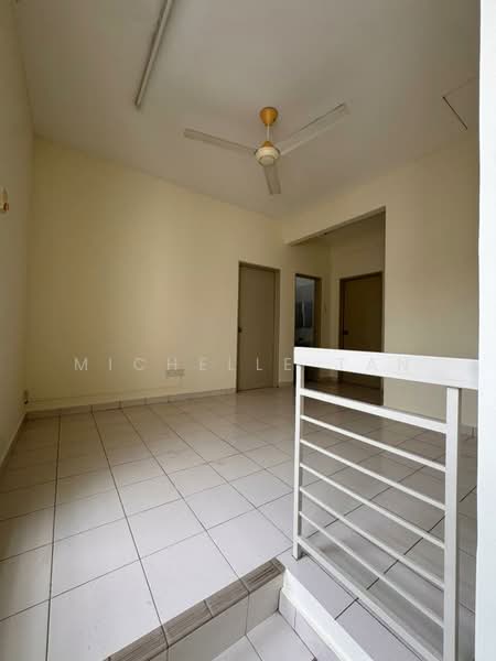 Rumah Teres 2 Tingkat untuk Dijual di Taman Saga Emas (Kajang) - Michelle Tan - Interior - PropertyGuru.com.my