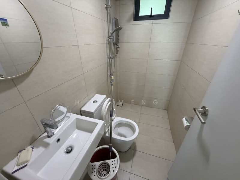 Kondominium untuk Disewa di 3 Residence - Hoy Meng - Bathroom - PropertyGuru.com.my