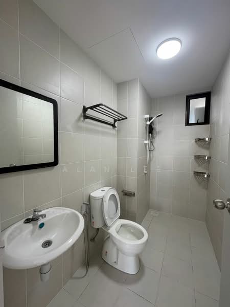 Kondominium untuk Disewa di Residensi Bukit Palma 3 (Palm Hill Residence 3) - Alan Lee - Bathroom - PropertyGuru.com.my