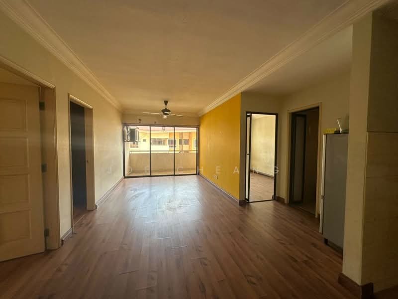 Kondominium untuk Dijual di Palm Spring @ Damansara - Joe Cheang - Living Room - PropertyGuru.com.my