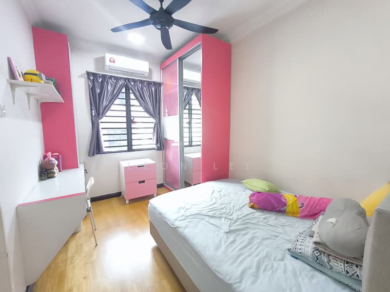 2-storey Terraced House for Sale in Bandar Kinrara Seksyen 9 (Bandar Kinrara) - Leon Lee - Bedroom - PropertyGuru.com.my
