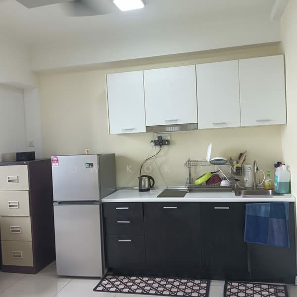 Servis Apartment untuk Disewa di The Scott Garden SOHO - Low Kok Pin - Kitchen - PropertyGuru.com.my